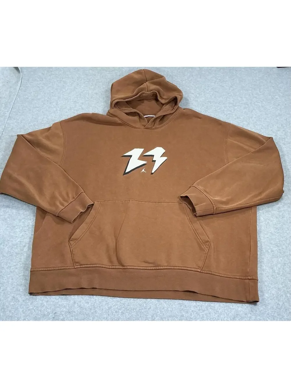Jordan Brown Hoodie with Graphic Logo XXL‎